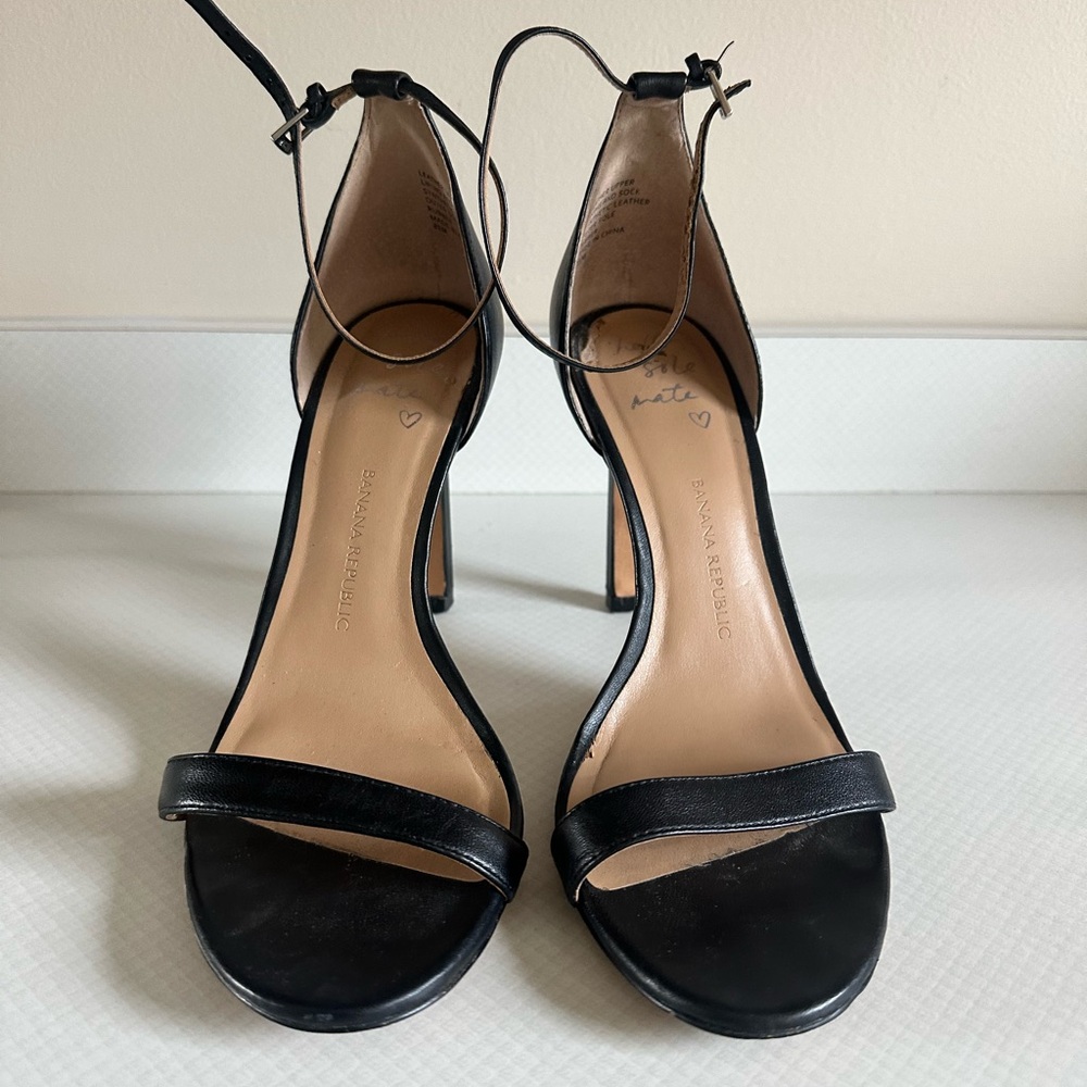 Banana Republic Simple Black Ankle Strap Heel